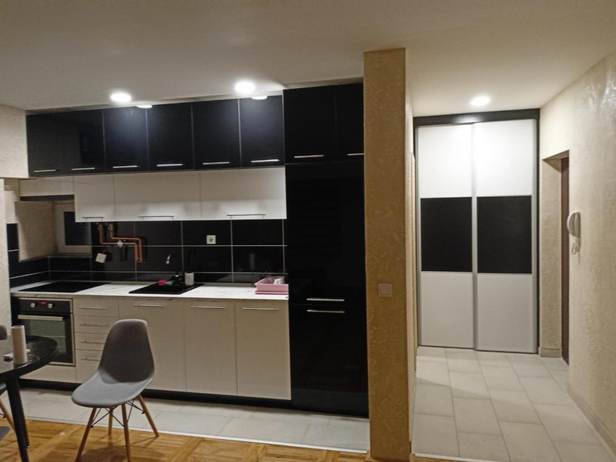 Tina Apartamento Užice Exterior foto